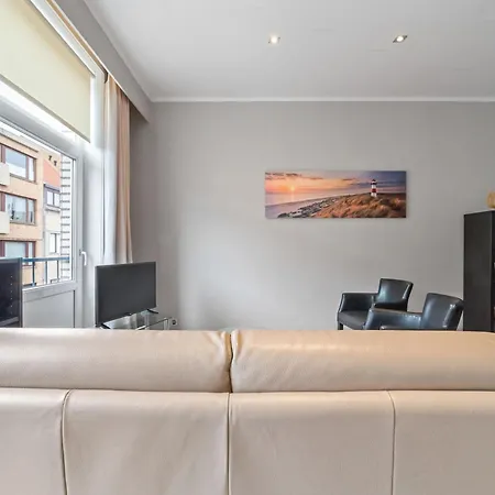 Ideal With Garage Σπίτι διακοπών Blankenberge